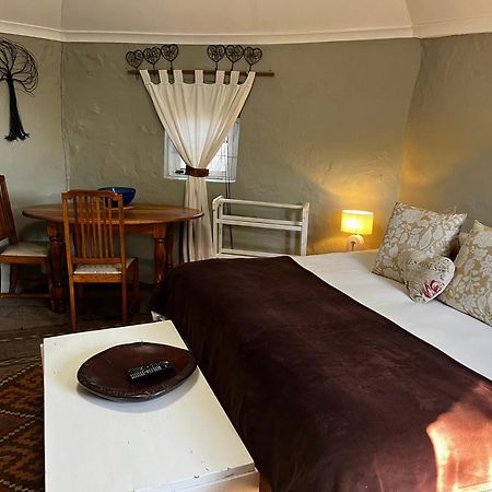 Karoo Soul Vandrehjem Oudtshoorn Eksteriør billede